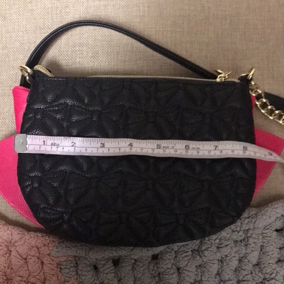 Betsey Johnson crossbody Purse - Picture 3 of 6